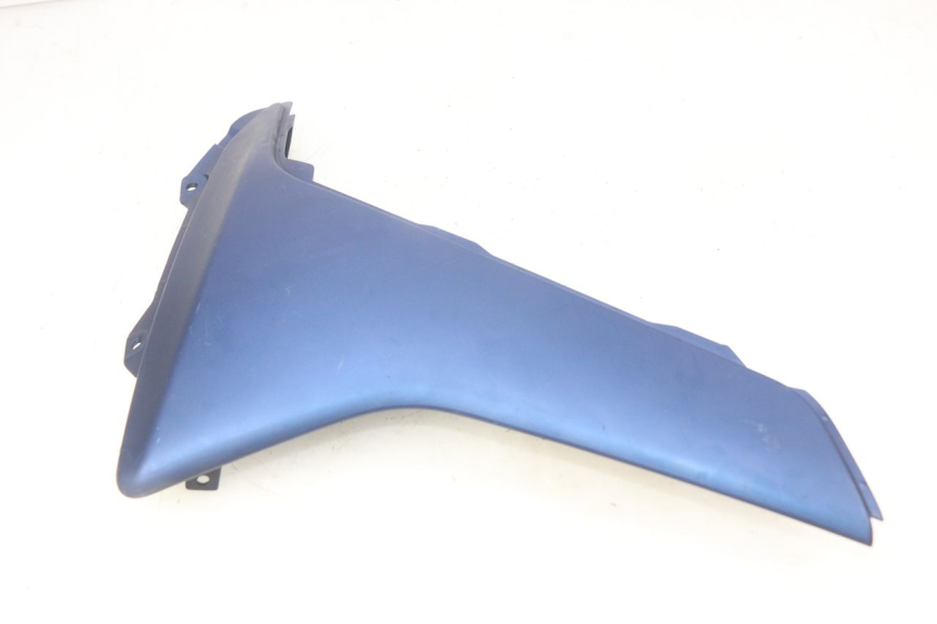 photo de BASSO DELLA SCATOLA DESTRA YAMAHA N-MAX NMAX 125 (2017 - 2020) - Primo piano tecnico