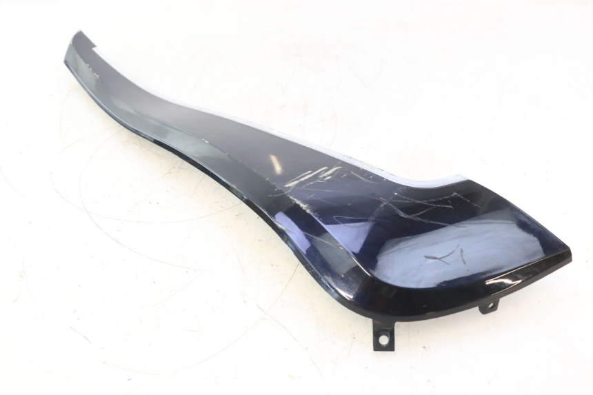 photo de SOTTOPEDANA DESTRA KYMCO LIKE 4T 50 (2019 - 2025) - Caratteristiche distintive
