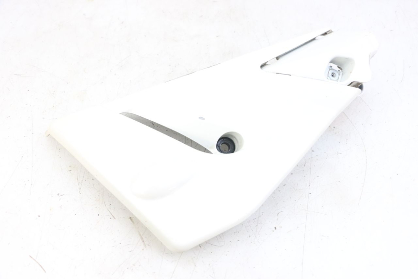 photo de SOTTOPEDANA DESTRA MOTO GUZZI NORGE 8V GT 1200 (2011 - 2016) - Dettagli dei punti di fissaggio