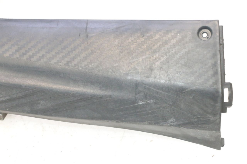 photo de SOTTOPEDANA DESTRA SYM ORBIT III 3 4T 50 (2021 - 2025) - Dettaglio del componente