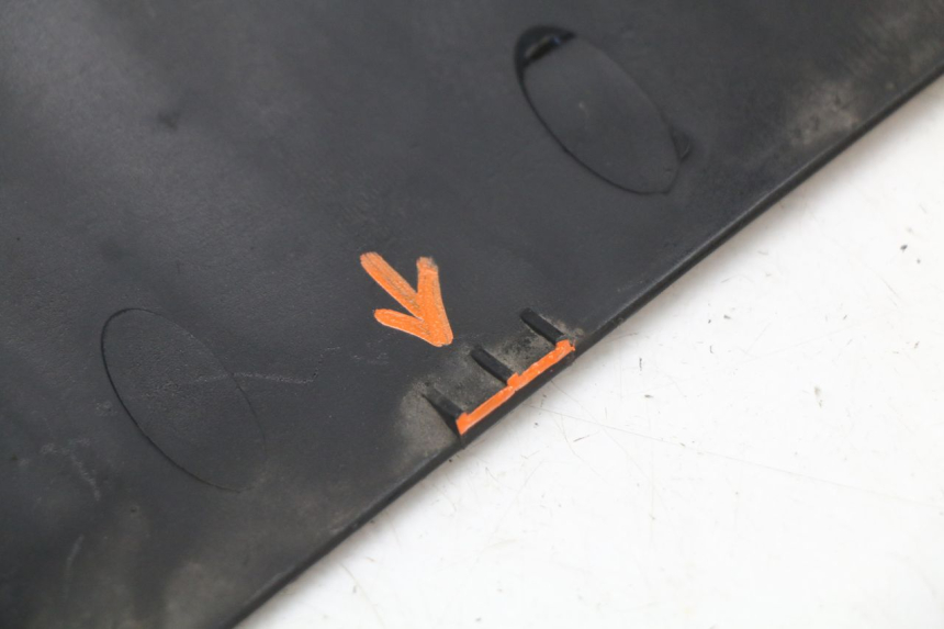 photo de SOTTOPEDANA DESTRA HONDA PCX (JF28) 125 (2009 - 2011) - Zoom sui componenti