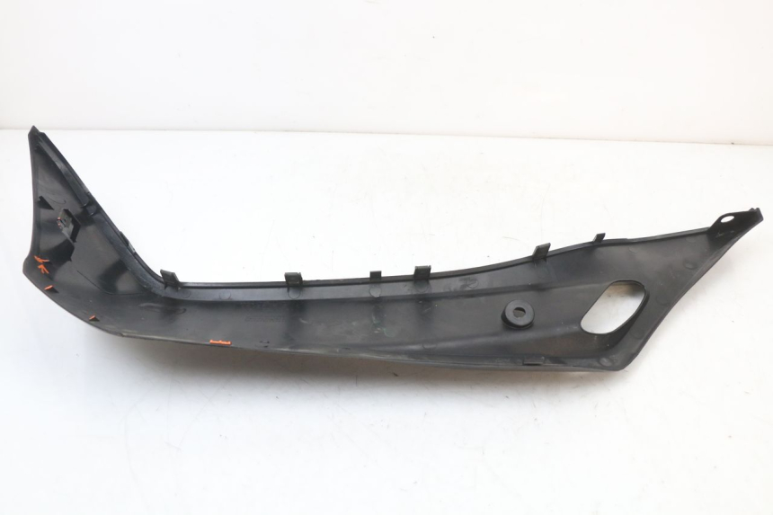 photo de SOTTOPEDANA DESTRA HONDA PCX (JF28) 125 (2009 - 2011) - Stato della superficie e materiale