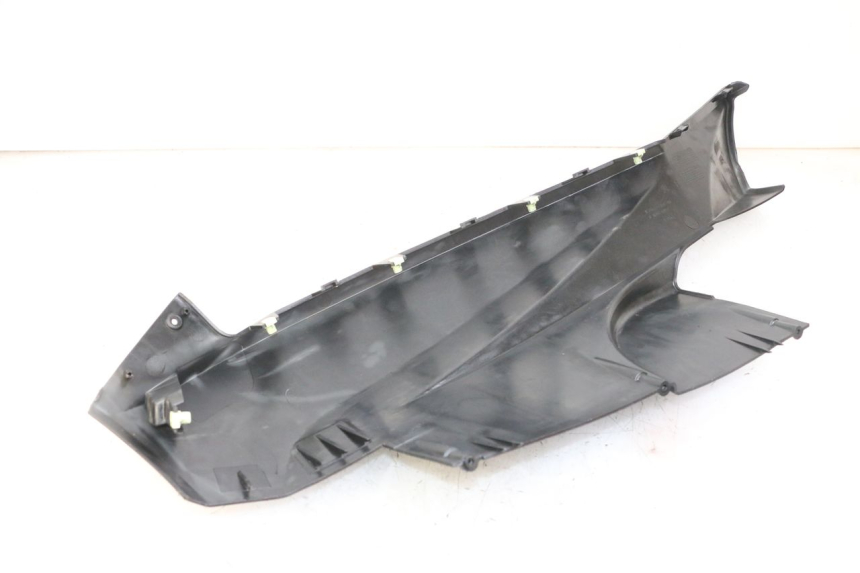 photo de SOTTOPEDANA DESTRA PEUGEOT SATELIS 125 (2013 - 2018) - Dettaglio del componente