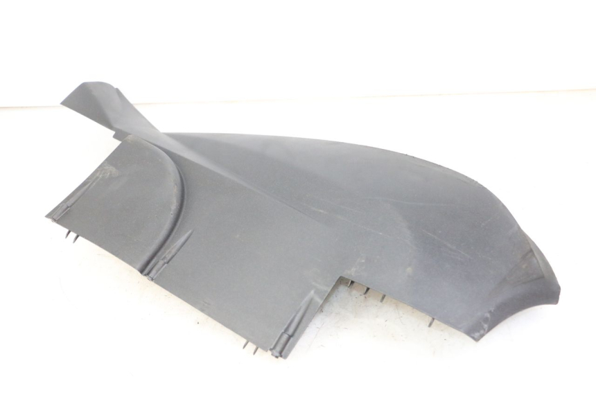 photo de SOTTOPEDANA DESTRA PEUGEOT SATELIS 125 (2013 - 2018) - Stato della superficie e materiale