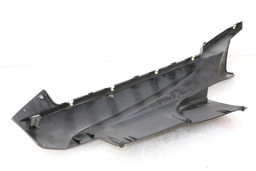 photo de SOTTOPEDANA DESTRA PEUGEOT SATELIS COMPRESSOR K15 125 (2006 - 2009) - Dettaglio del componente