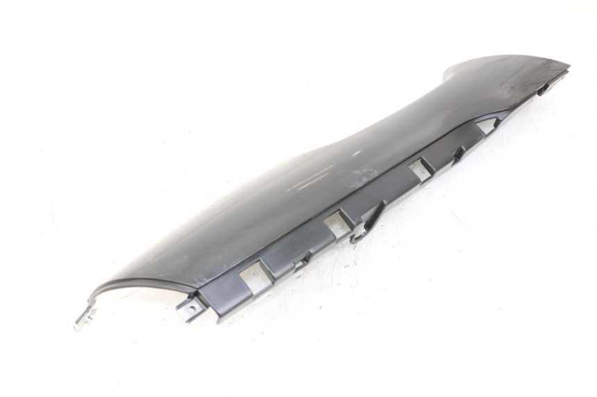 photo de SOTTOPEDANA DESTRA PIAGGIO NRG POWER PUREJET 50 (2018 - 2021) - Dettaglio del componente