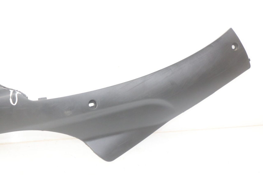 photo de BASSO DELLA SCATOLA DESTRA TNT MOTOR ROMA 10' 4T 50 (2019 - 2022) - Stato della superficie e materiale