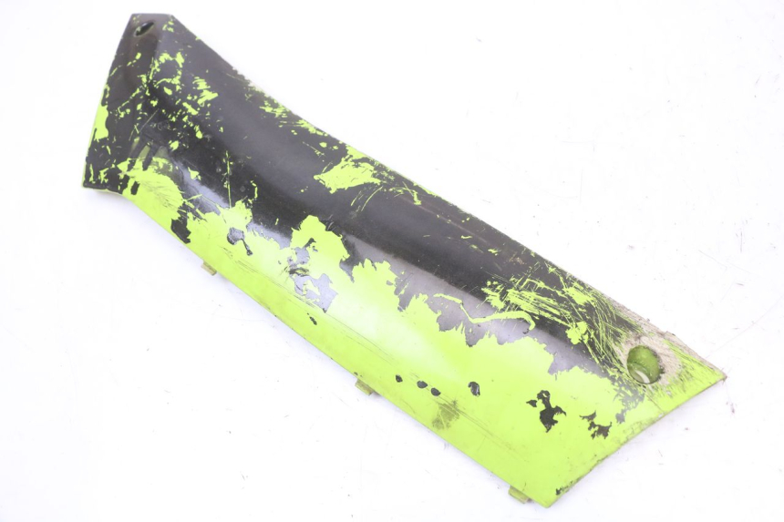 photo de SOTTOPEDANA DESTRA PEUGEOT STREETZONE I 2T 50 (2018 - 2020) - Dettaglio del componente