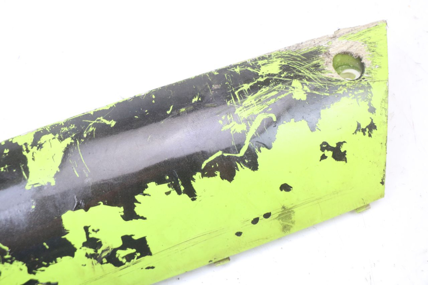 photo de SOTTOPEDANA DESTRA PEUGEOT STREETZONE I 2T 50 (2018 - 2020) - Primo piano tecnico