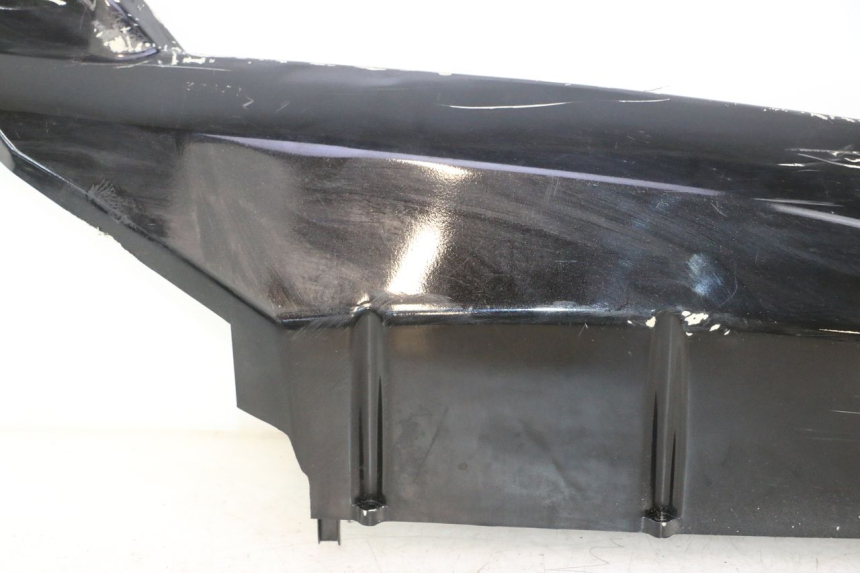 photo de SOTTOPEDANA DESTRA PEUGEOT VIVACITY NEW 2T 50 (2008 - 2017) - Ricambio usato controllato