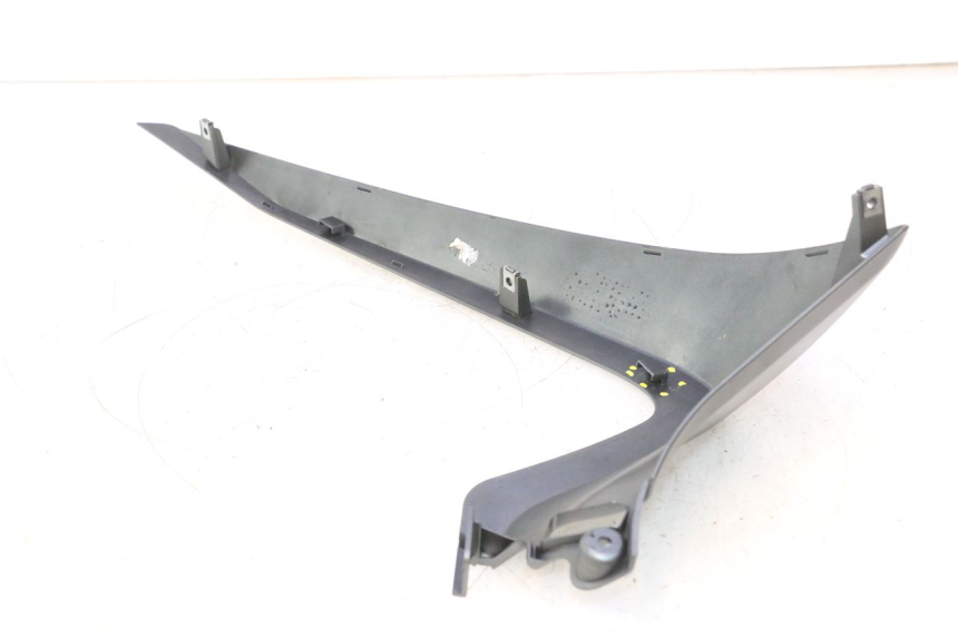 photo de SOTTOPEDANA DESTRA YAMAHA X-MAX XMAX 125 (2010 - 2013) - Ricambio usato controllato