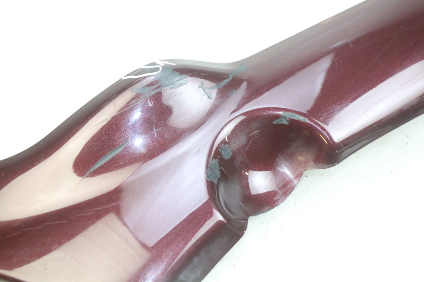 photo de BASSO DELLA SCATOLA DESTRA PIAGGIO X8 125 (2004 - 2007) - Marcature e riferimenti originali