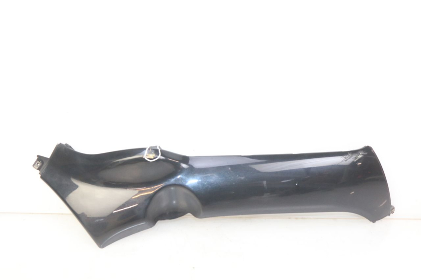 photo de BASSO DELLA SCATOLA DESTRA PIAGGIO X8 125 (2004 - 2007) - Vista principale