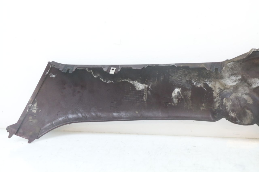 photo de BASSO DELLA SCATOLA DESTRA PIAGGIO X8 125 (2004 - 2007) - Vista d'insieme del prodotto