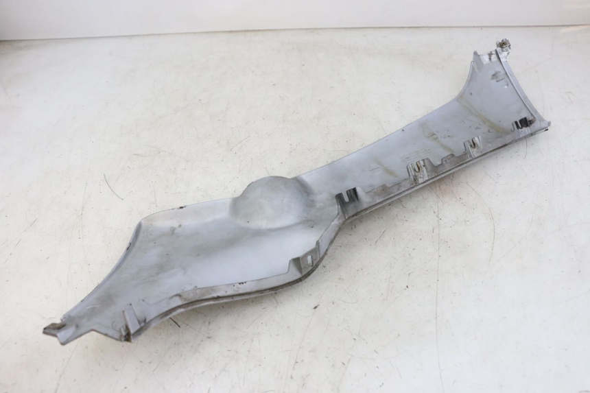 photo de BASSO DELLA SCATOLA DESTRA PIAGGIO X8 125 (2004 - 2007) - Vista d'insieme del prodotto