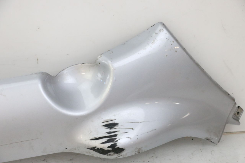 photo de BASSO DELLA SCATOLA DESTRA PIAGGIO X8 125 (2004 - 2007) - Ricambio usato controllato