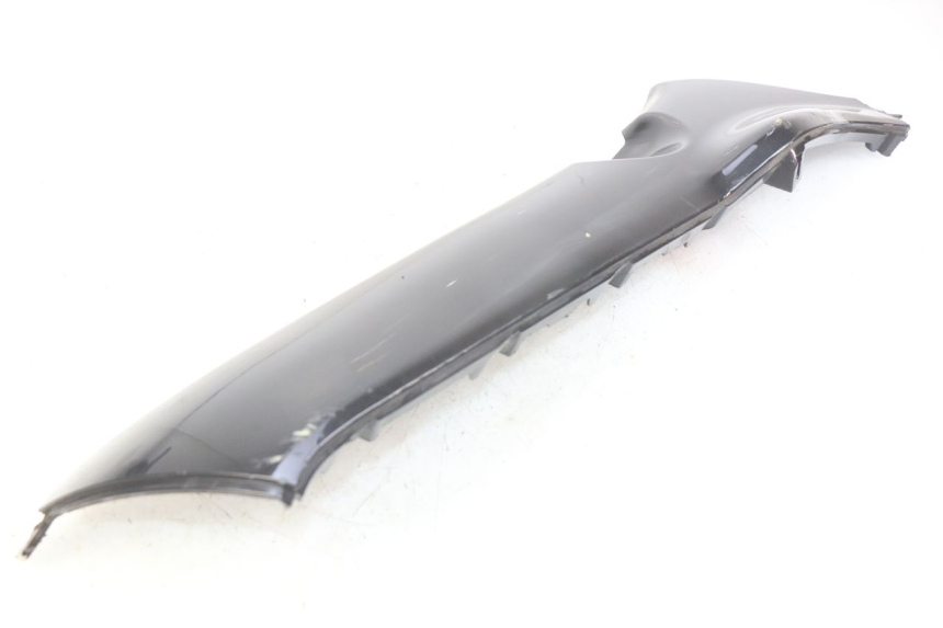 photo de BASSO DELLA SCATOLA DESTRA PIAGGIO XEVO - X EVO 125 (2007 - 2017) - Dettaglio del componente