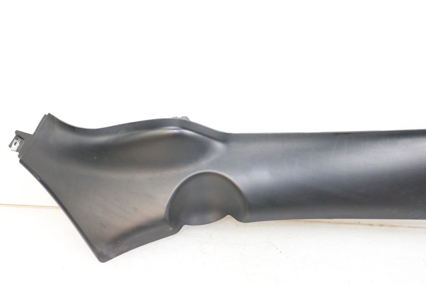 photo de BASSO DELLA SCATOLA DESTRA PIAGGIO XEVO - X EVO 125 (2007 - 2017) - Vista d'insieme del prodotto