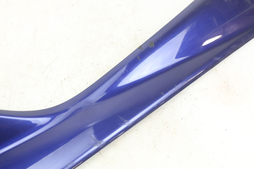 photo de BASSO DELLA SCATOLA DESTRA YAMAHA YP MAJESTY 400 (2004 - 2008) - Dettagli dei punti di fissaggio