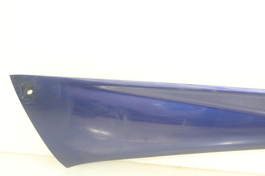 photo de BASSO DELLA SCATOLA DESTRA YAMAHA YP MAJESTY 400 (2004 - 2008) - Marcature e riferimenti originali