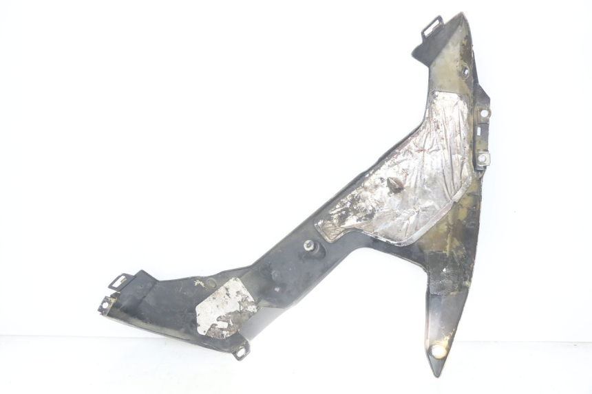 photo de BASSO DELLA SCATOLA DESTRA YAMAHA YZF R1 1000 (2007 - 2008) - Altra angolazione