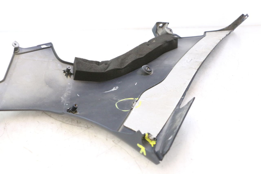 photo de SOTTOPEDANA DESTRA YAMAHA YZF R6 600 (2008 - 2009) - Angolazione alternativa