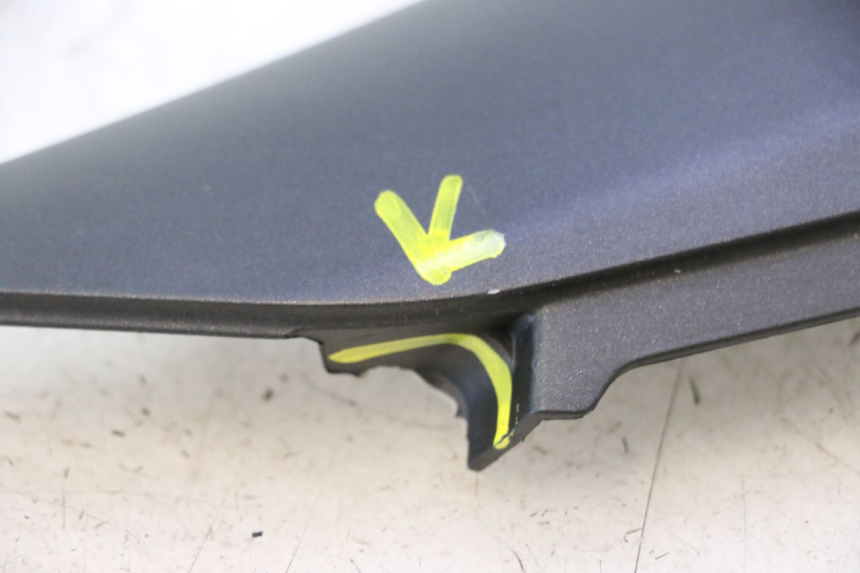 photo de SOTTOPEDANA DESTRA YAMAHA YZF R6 600 (2008 - 2009) - Stato della superficie e materiale
