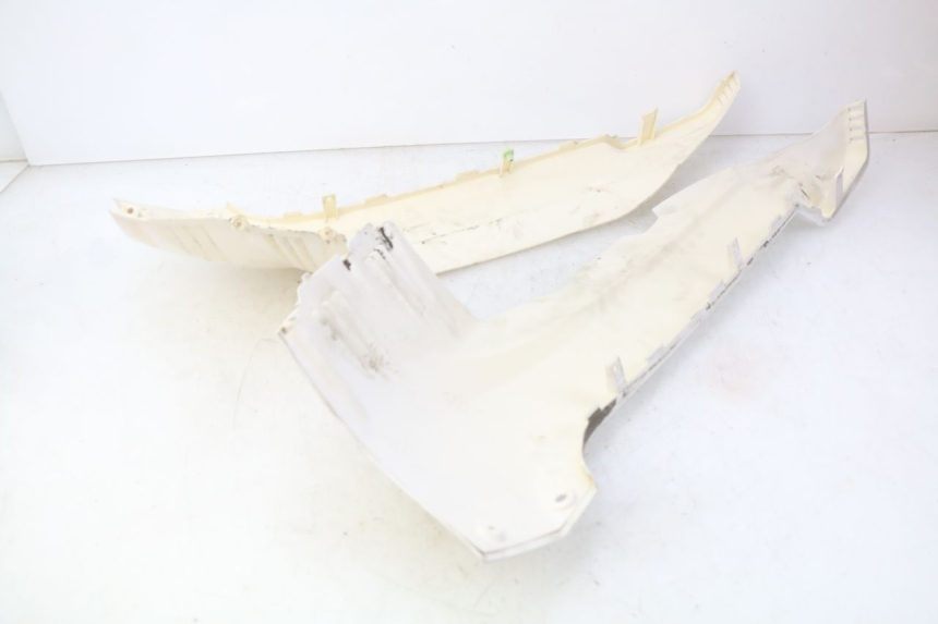 photo de BASSO DELLA CASSA PEUGEOT E-VIVACITY 1 (2012 - 2018) - Stato della superficie e materiale