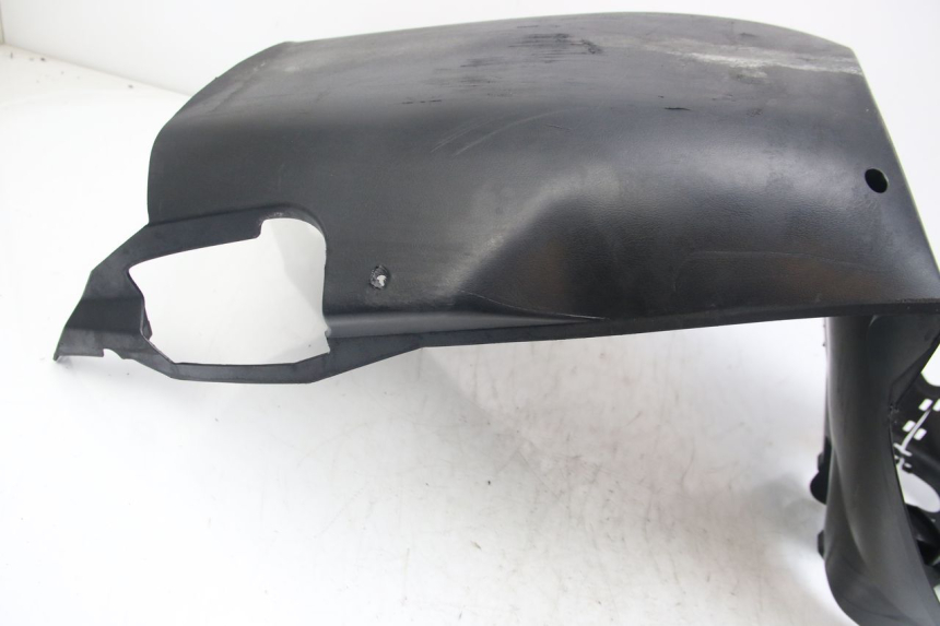 photo de FIANCHETTI INFERIORE YAMAHA D'ELIGHT DELIGHT 125 (2017 - 2020) - Dettagli dei punti di fissaggio