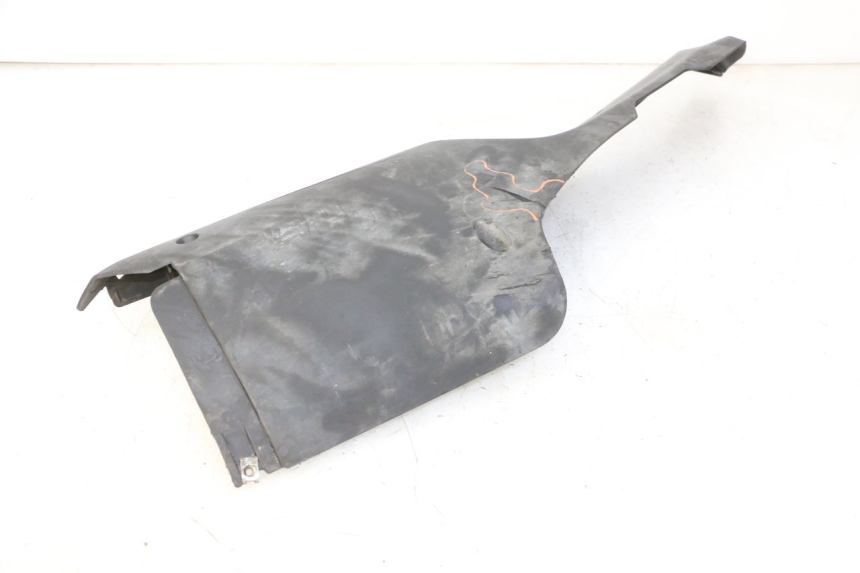 photo de SOTTOPEDANA SINISTRA QUADRO 4 4D 350 (2015 - 2018) - Dettagli dei punti di fissaggio