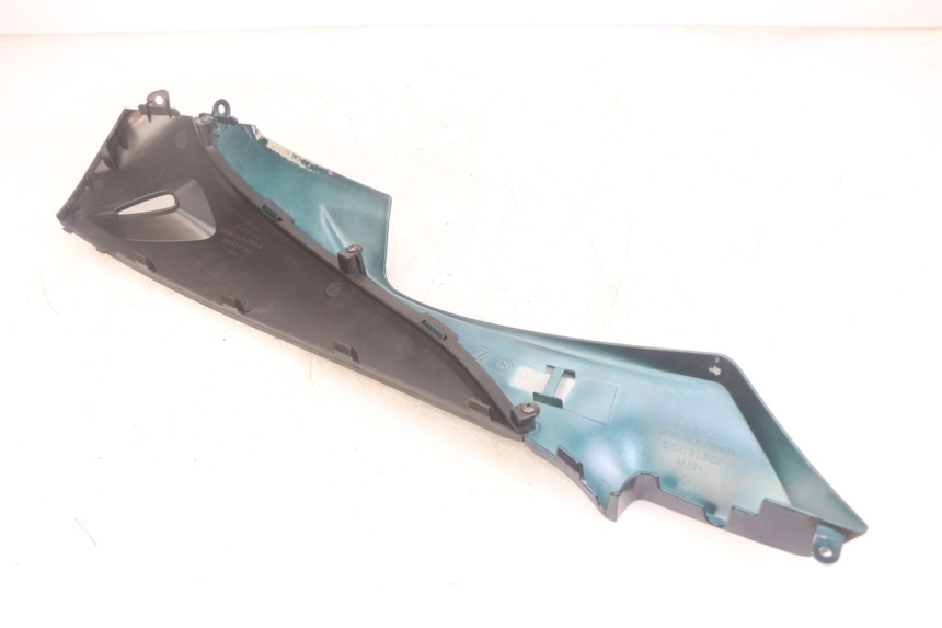 photo de BASSO DELLA SCATOLA SINISTRA KYMCO AGILITY 16+ 4T 50 (2018 - 2023) - Dettagli dei punti di fissaggio