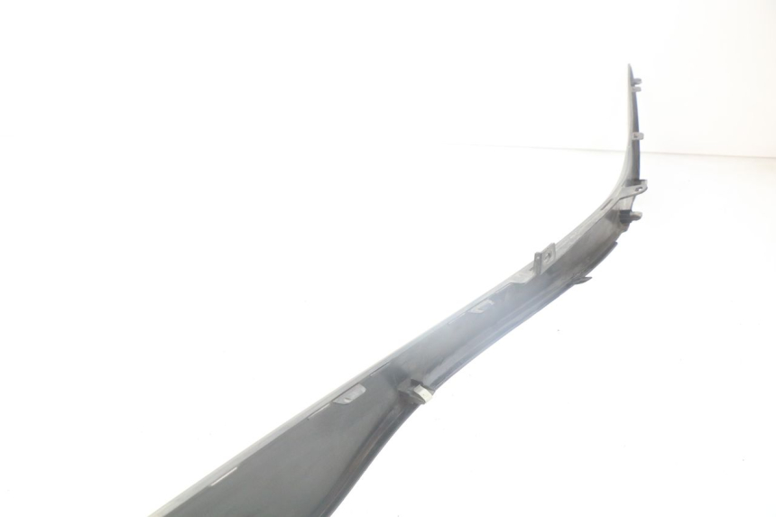 photo de BASSO DELLA SCATOLA SINISTRA SUZUKI AN BURGMAN 400 (2006 - 2010) - Zoom sullo stato d'uso