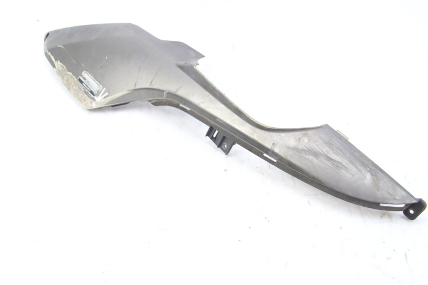 photo de BASSO DELLA SCATOLA SINISTRA KYMCO DINK STREET 125 (2009 - 2014) - Dettagli dei punti di fissaggio