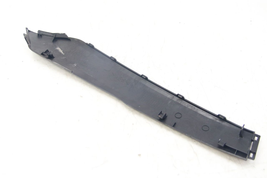 photo de BASSO DELLA SCATOLA SINISTRA YAMAHA D'ELIGHT DELIGHT 125 (2017 - 2020) - Zoom sullo stato d'uso