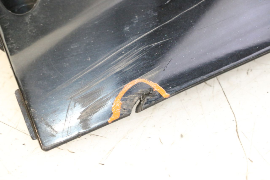 photo de BASSO DELLA SCATOLA SINISTRA HONDA FES S-WING SWING ABS 125 (2007 - 2015) - Vista d'insieme del prodotto