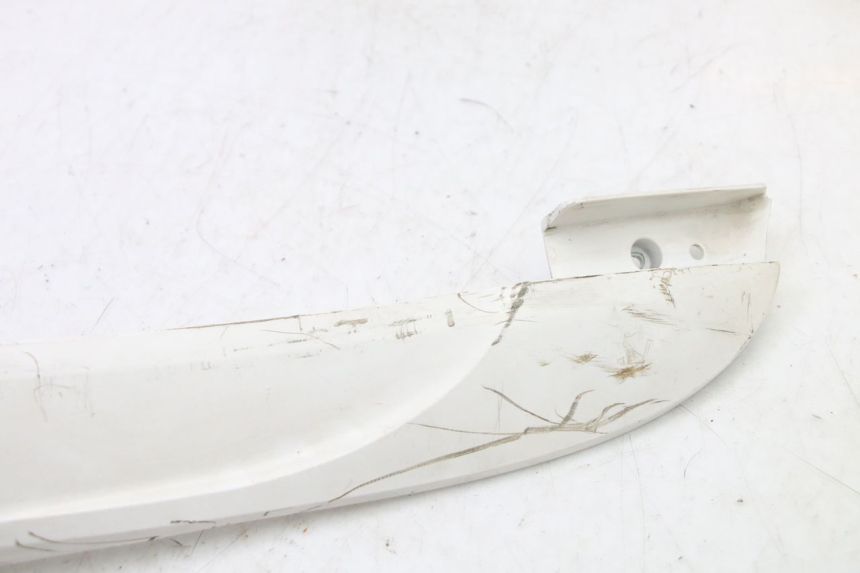 photo de BASSO DELLA SCATOLA SINISTRA SYM FIDDLE 3 III 125 (2014 - 2020) - Zoom sullo stato d'uso