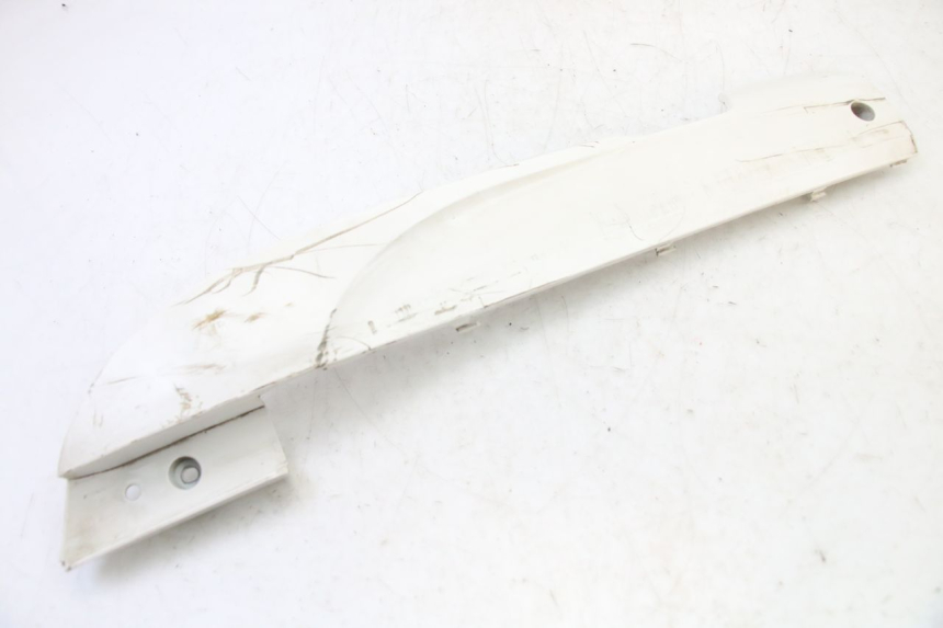 photo de BASSO DELLA SCATOLA SINISTRA SYM FIDDLE 3 III 125 (2014 - 2020) - Dettagli dei punti di fissaggio