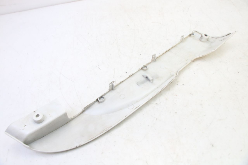 photo de BASSO DELLA SCATOLA SINISTRA SYM FIDDLE 3 III 125 (2014 - 2020) - Stato della superficie e materiale