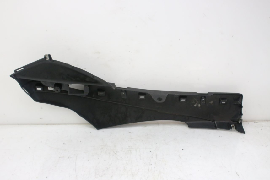 photo de BASSO DELLA SCATOLA SINISTRA PIAGGIO FLY 4T 50 (2013 - 2017) - Marcature e riferimenti originali