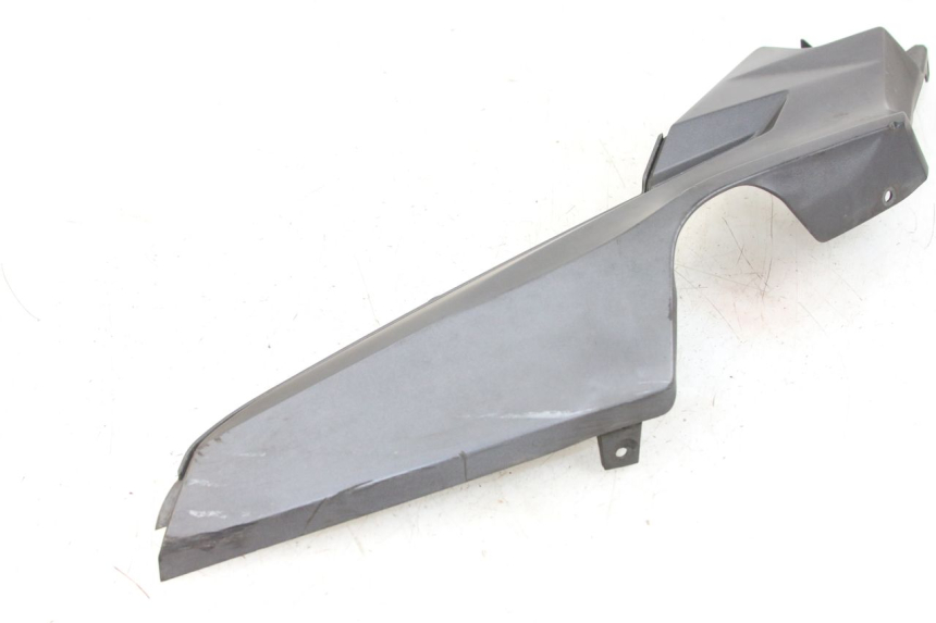 photo de SOTTOPEDANA SINISTRA HONDA FORZA 125 (2015 - 2016) - Zoom sullo stato d'uso