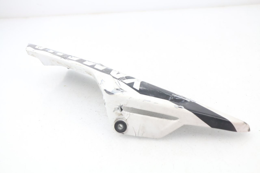 photo de Fiancata sinistra YAMAHA FZ8 800 (2010 - 2016) - Dettagli dei punti di fissaggio