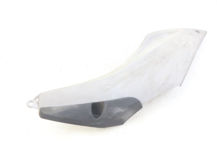 photo de BASSO DELLA SCATOLA SINISTRA YAMAHA HW XENTER 125 (2011 - 2017) - Dettagli dei punti di fissaggio