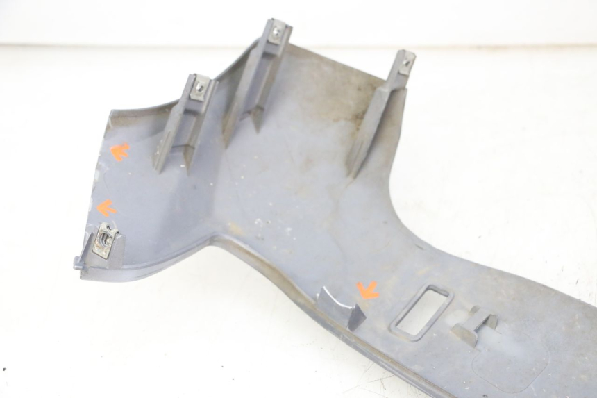 photo de SOTTOPEDANA SINISTRA SYM JOYMAX 125 (2010 - 2017) - Zoom sullo stato d'uso