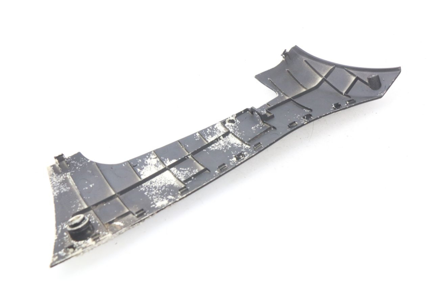 photo de BASSO DELLA SCATOLA SINISTRA PEUGEOT KISBEE 2T 50 (2010 - 2017) - Altra angolazione