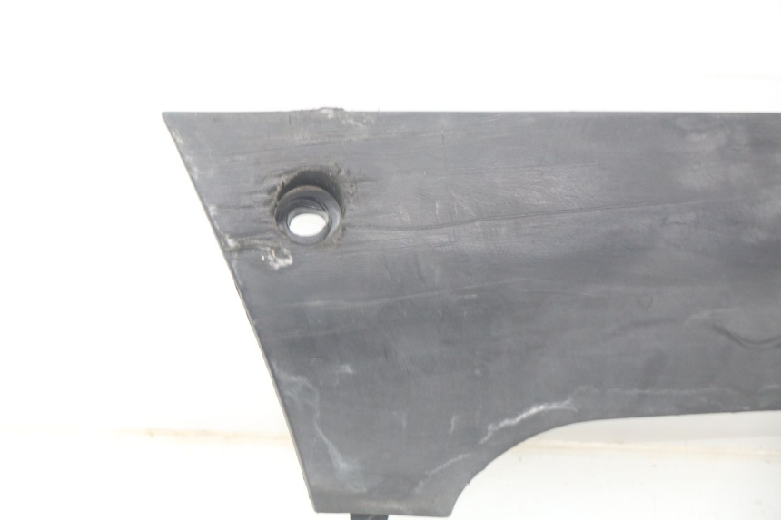 photo de BASSO DELLA SCATOLA SINISTRA PEUGEOT KISBEE 2T 50 (2010 - 2017) - Dettagli dei punti di fissaggio