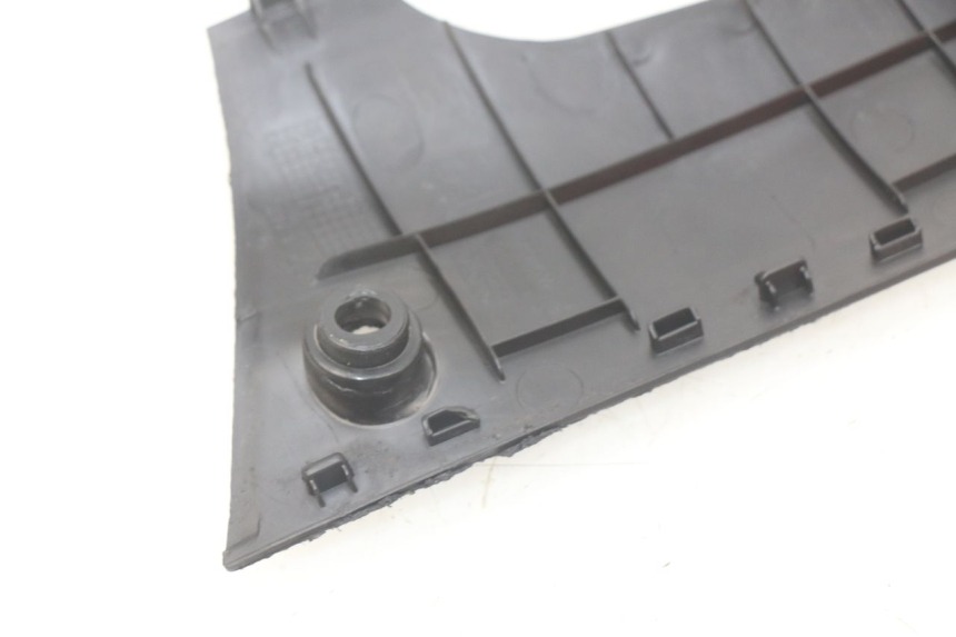 photo de BASSO DELLA SCATOLA SINISTRA PEUGEOT KISBEE 2T 50 (2010 - 2017) - Altra angolazione