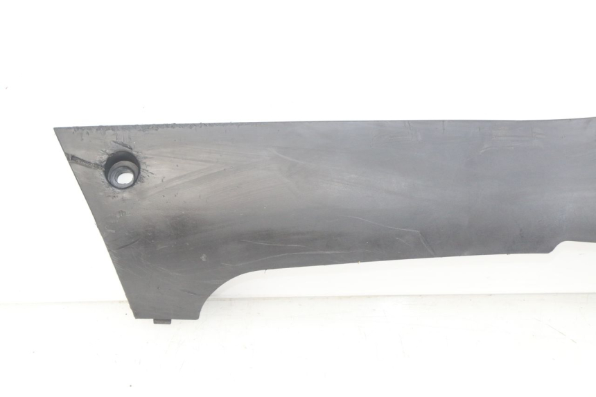 photo de BASSO DELLA SCATOLA SINISTRA PEUGEOT KISBEE 4T 50 (2010 - 2017) - Dettaglio del componente