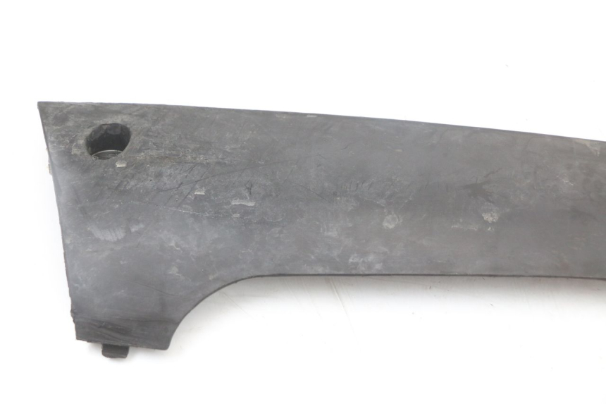 photo de BASSO DELLA SCATOLA SINISTRA PEUGEOT KISBEE 4T 50 (2018 - 2022) - Zoom sullo stato d'uso