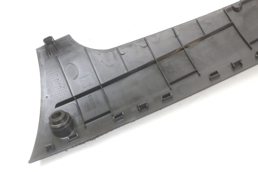 photo de BASSO DELLA SCATOLA SINISTRA PEUGEOT KISBEE 4T 50 (2010 - 2017) - Dettagli dei punti di fissaggio