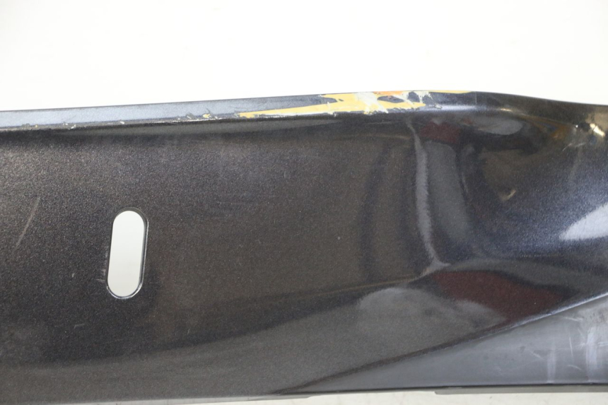 photo de SOTTOPEDANA SINISTRA KYMCO XCITING 500 (2007 - 2010) - Zoom sui componenti